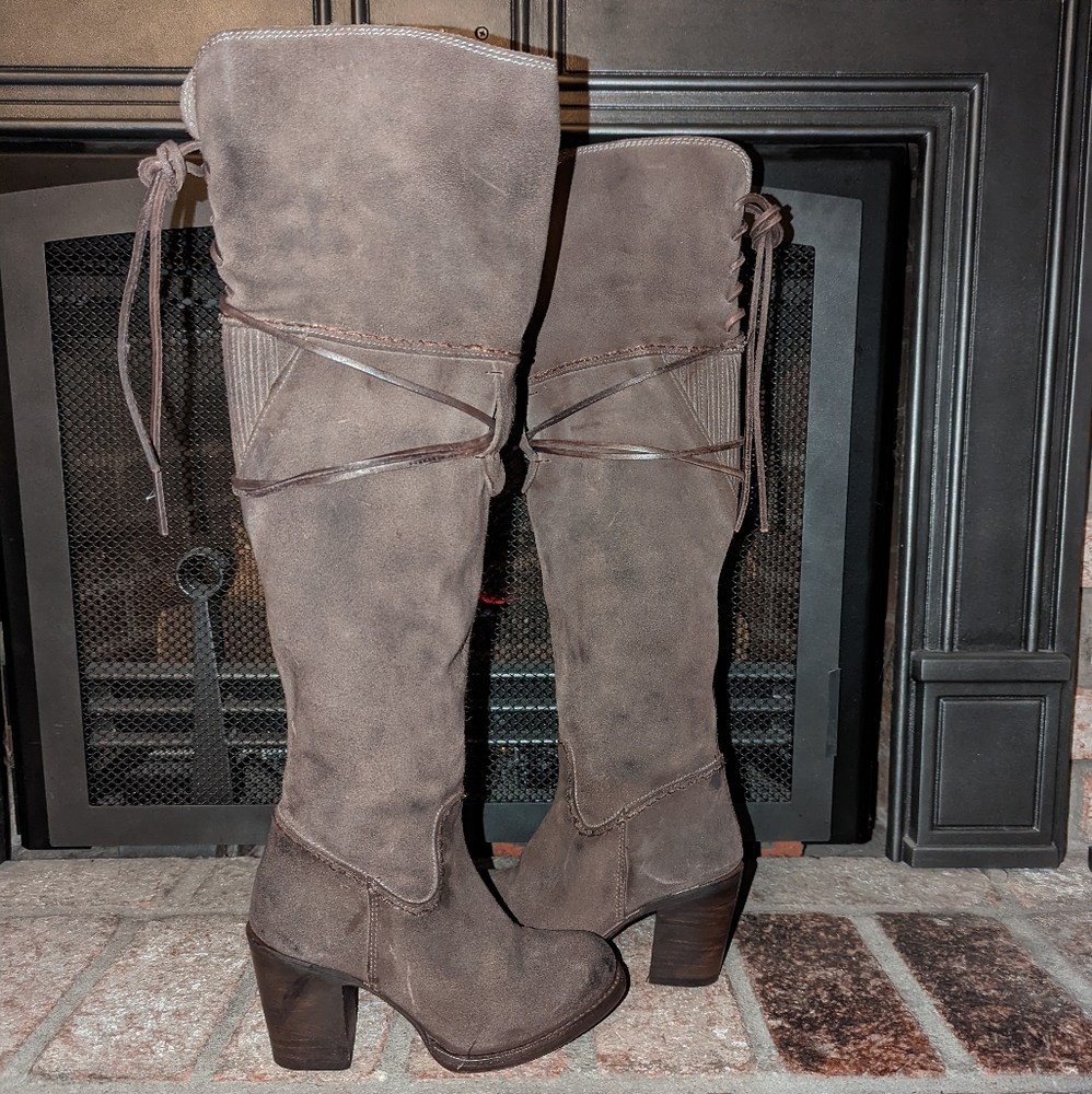 FreeBird Brock Over the Knee Gray/ Brown Suede Boots - Picture 5 of 10